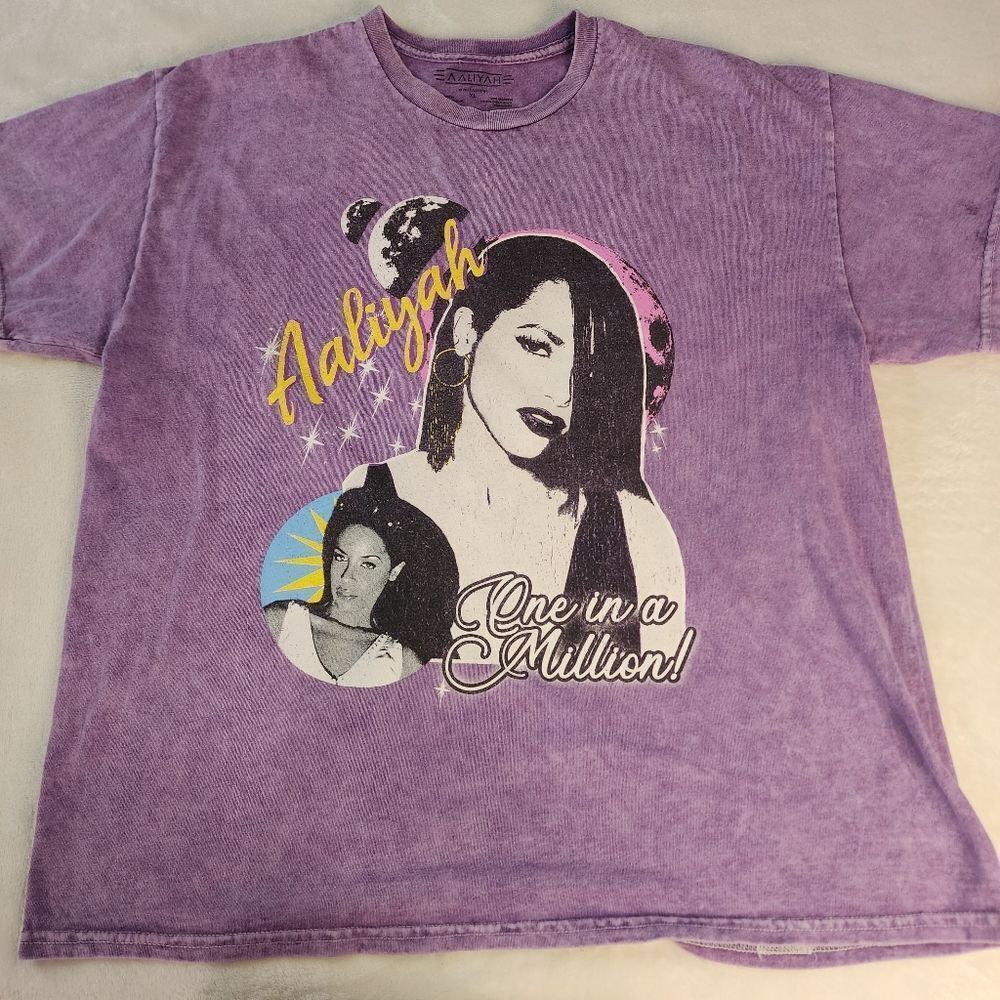 Aaliyah Purple Tshirt With Graphics One In a Million Size XL New Without Tags